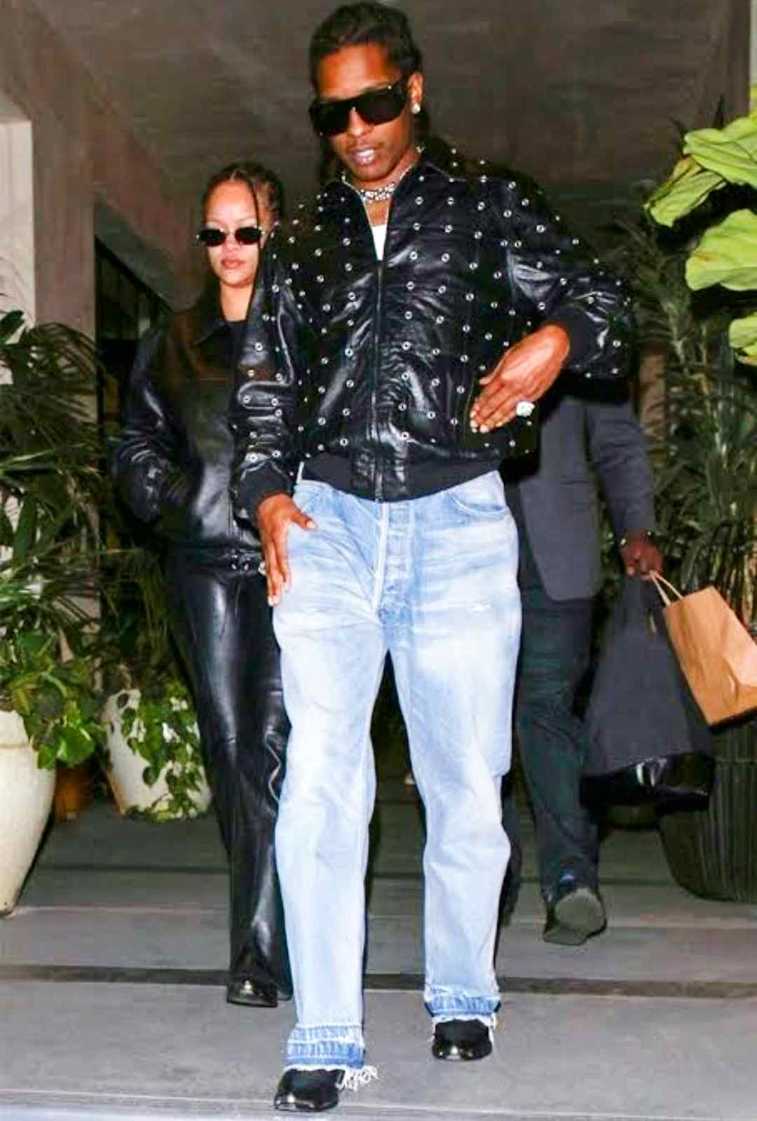 کت چرم سلین و شلوار اسلیم ایسَپ راکی – ASAP Rocky Celine leather jacket outfit