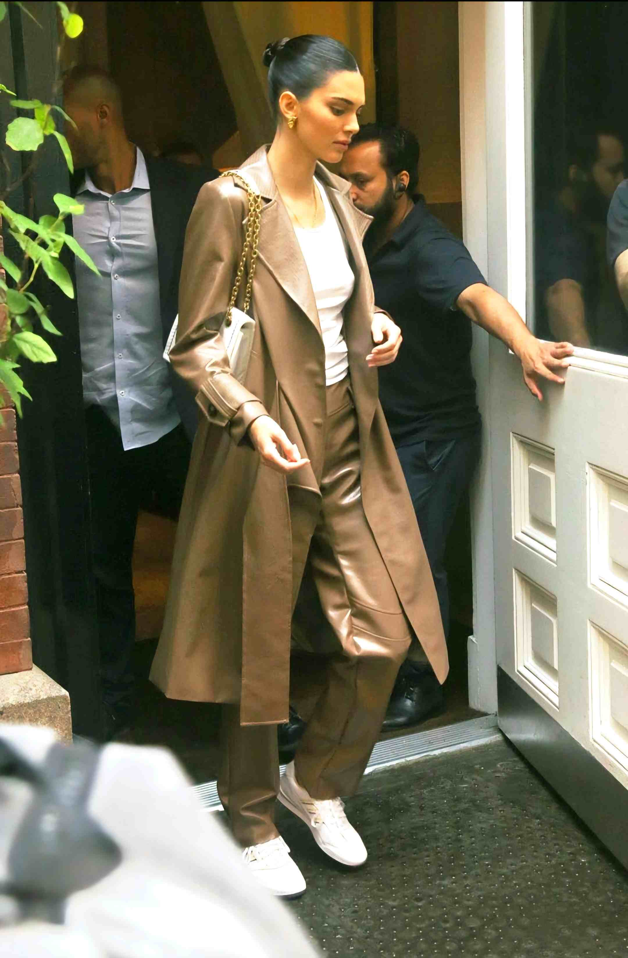 Kendall Jenner brown tailored suit formal look