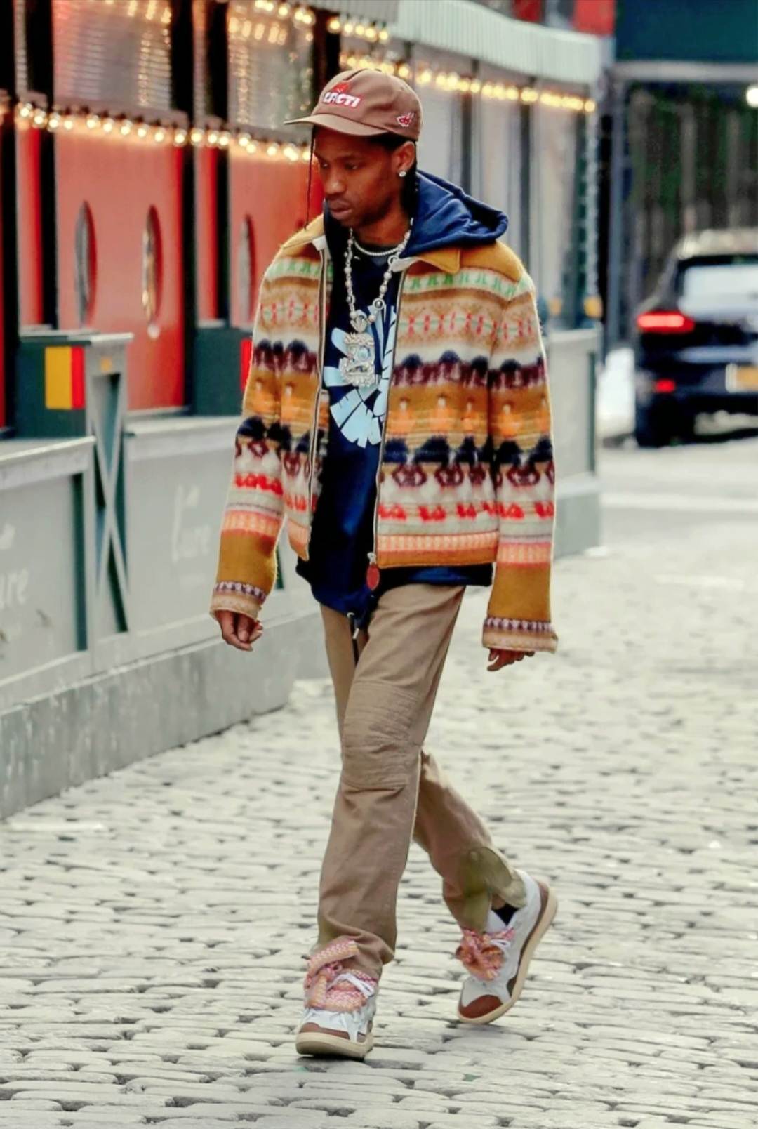 Travis Scott Cactus Jack vest street style